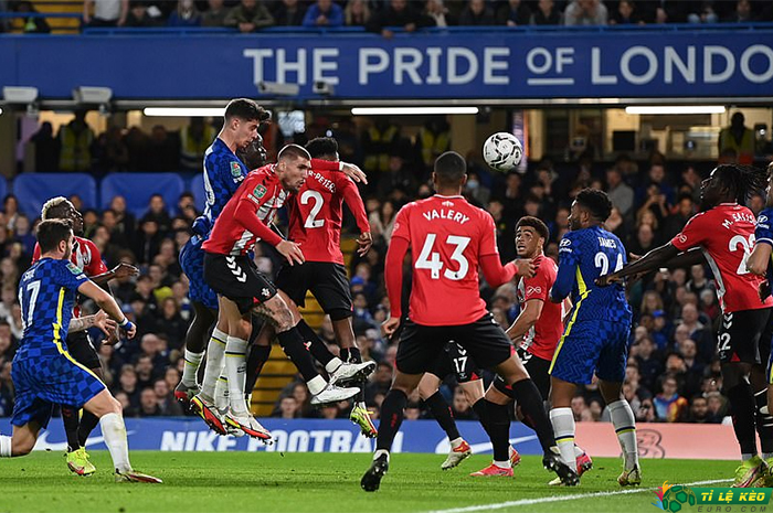 Chelsea tiến vào tứ kết Carabao Cup