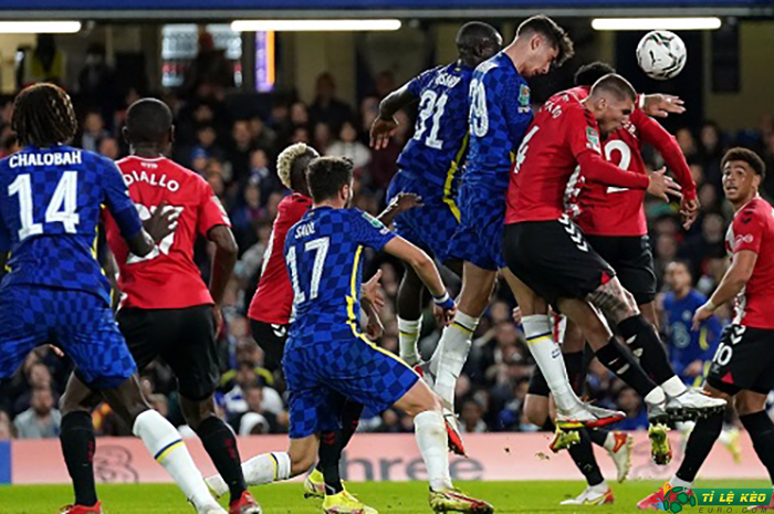 Chelsea tiến vào tứ kết Carabao Cup