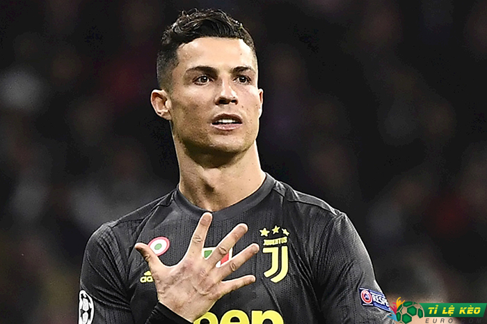 Ronaldo cải thiện tâm lý của toàn đội