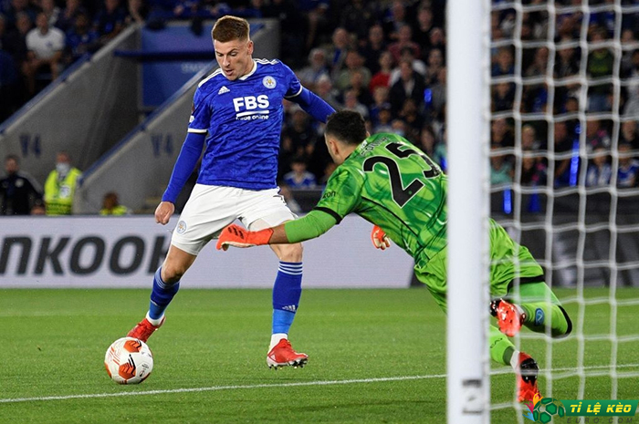 Leicester City đã tiễn Legia Warsaw