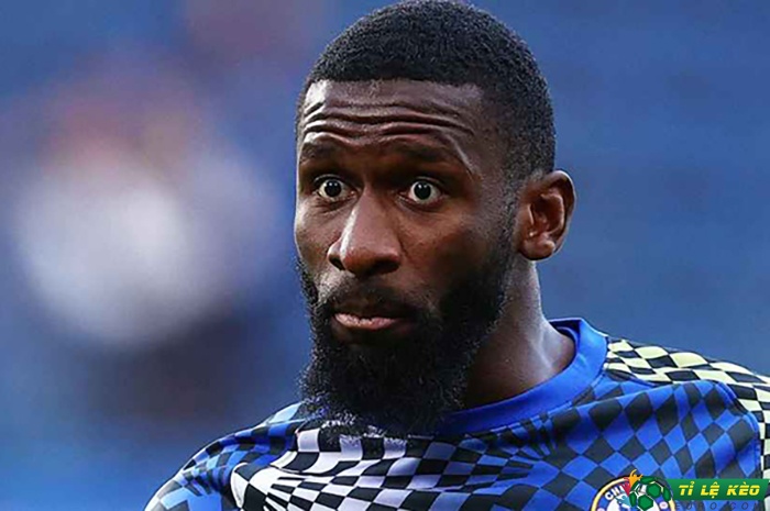 Chelsea giữ chân Rudiger