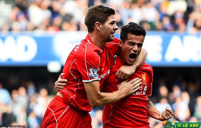 Philippe Coutinho tái hợp với Steven Gerrard