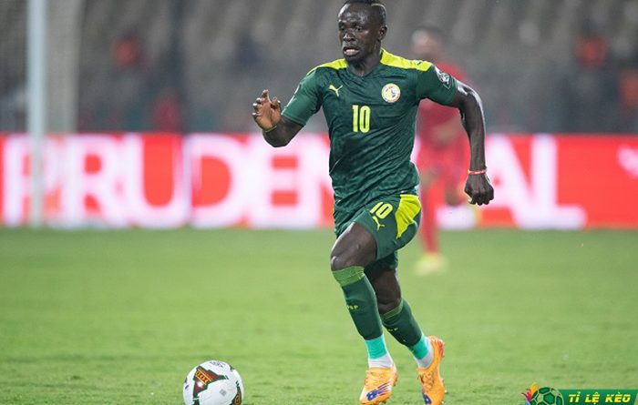 Senegal đạt tám cuối cùng khi Mane ghi bàn nhưng bị chấn thương đầu