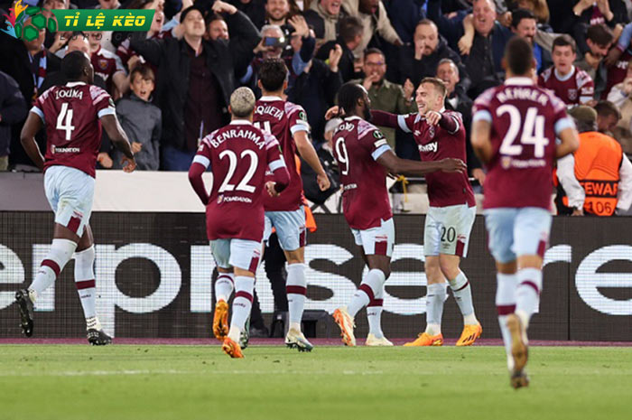 chi tiết kèo đấu Tottenham vs West Ham